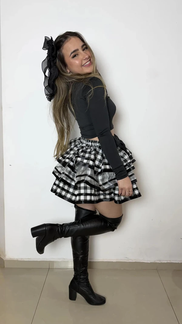 Saia Junina - Helena