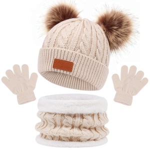 Kit Infantil Touca + Luva + Cachecol Charmoso