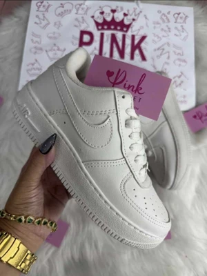 TENIS AIR FORCE ON