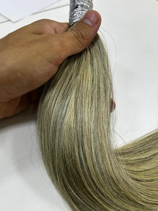 Cabelo Vietnamita Loiro Mesclado 55cm - 100gr