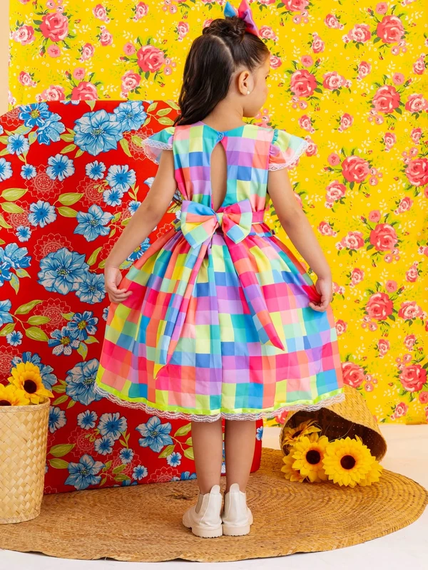 Vestido Junino - Xadrez Cores do Arco-íris 